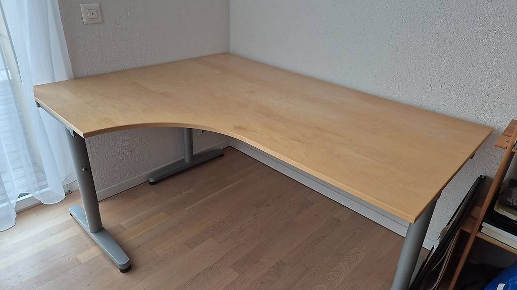 Ikea Scrivanie: Ecktisch IKEA GALANT – Usato da Winterthur venduto da luc_bk8k
