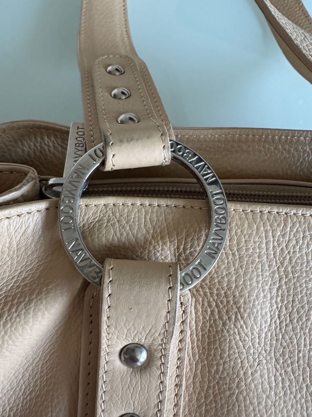 Navyboot Sacs femmes: Navyboot Handtasche Leder – Neuf (Voir description) à Adliswil par Jessik0 2