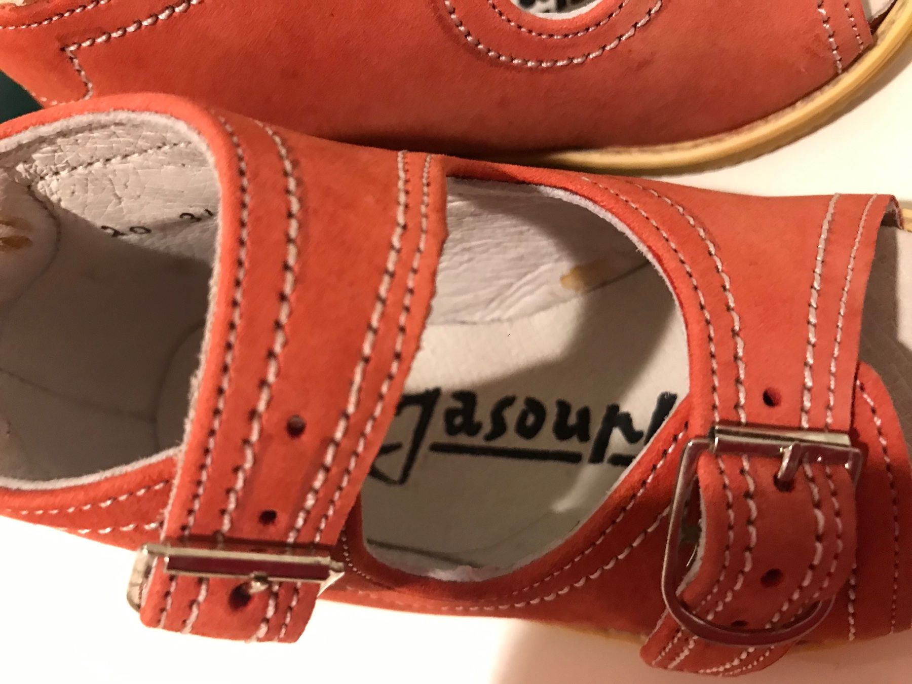 Scarpe per ragazzi: Antike ungetragene Kinderschuhe – Usato da losone venduto da china06 2