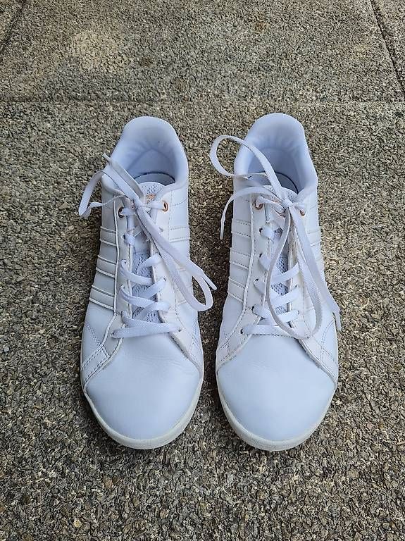 Damenschuhe: Adidas Sneaker Gr. 39 – Gebraucht aus La Heutte von tau_5vvl 3