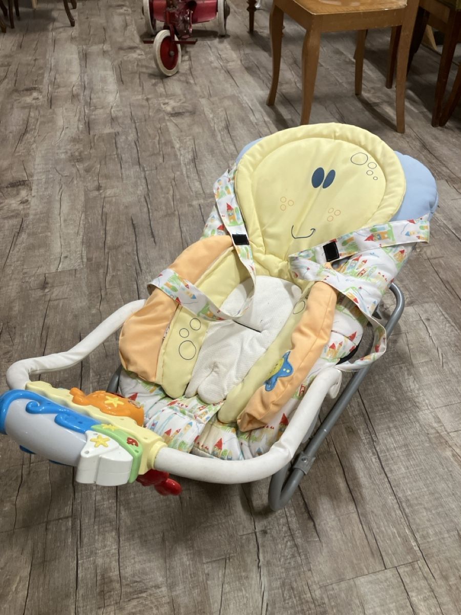 Chicco Sdraiette & Sdraiette a dondolo: Baby schaukel – Usato da Burg AG venduto da ala_cx8x 2