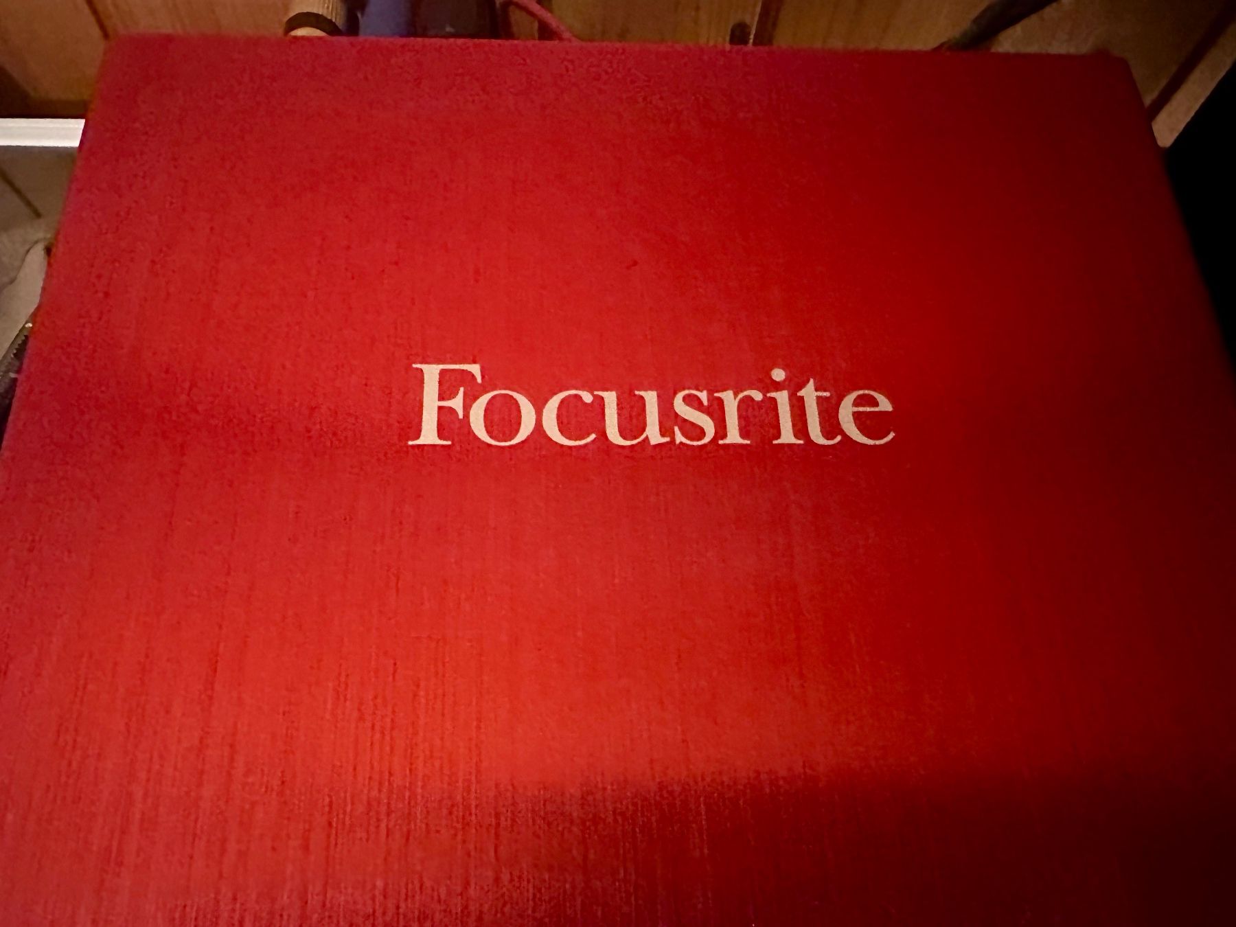 Focusrite Equipement studio: Audio Interface Scarlett 18i / 8 2nd generation – D'occasion à Oberuzwil par bookforest 1