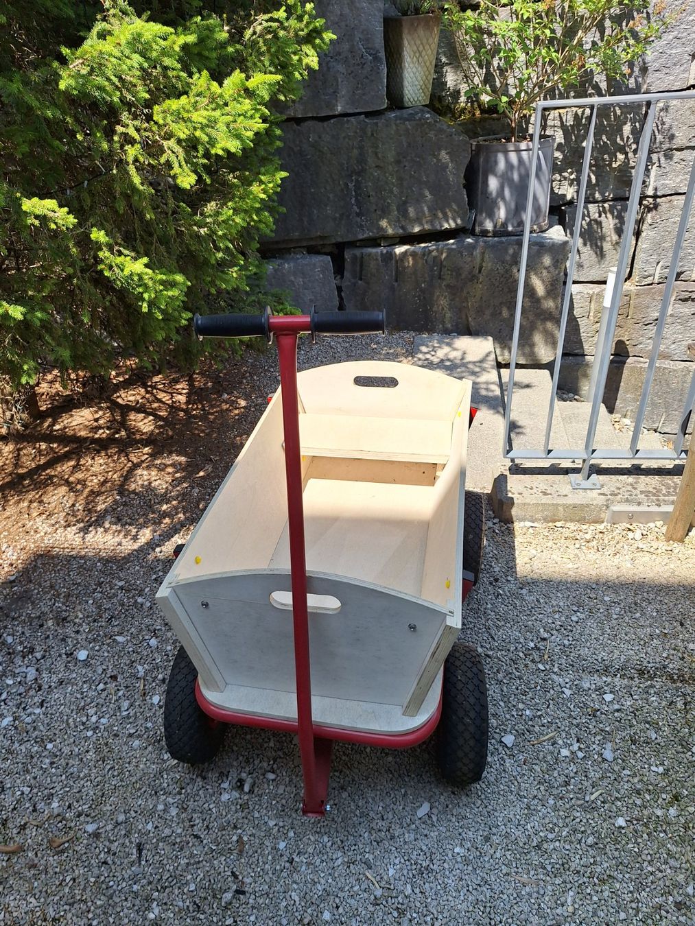 Carriole: Bollerwagen aus Holz – Usato da Küssnacht am Rigi venduto da mobili2u