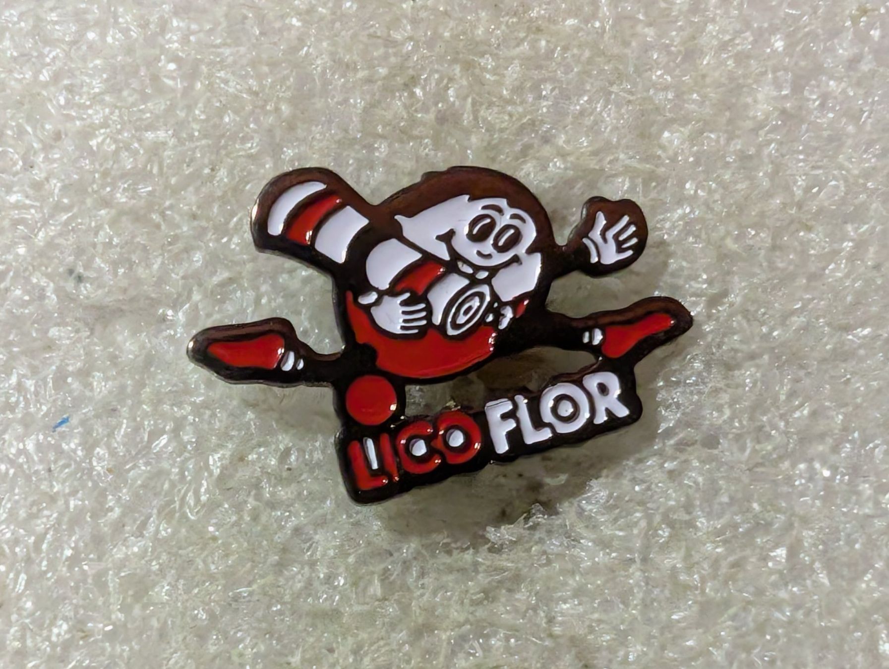 Placchette & Badge: Ansteckpin 97: Lico Flor – Usato da Oppligen venduto da Pin-Fall-Shop