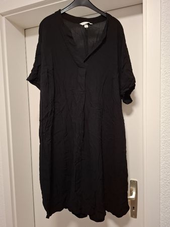 Schwarzes Sommerkleid Grösse L