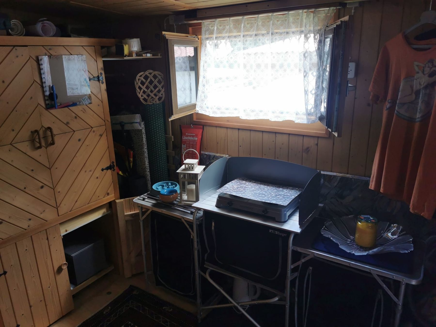 Mobile-home: Wohnwagen inkl. Anbau & Sitzplatz – D'occasion à Urdorf par fra_2bb7 8