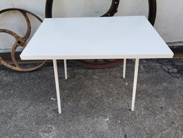 Gartentisch, kleiner Gartentisch, Tisch, weisser Gartentisch