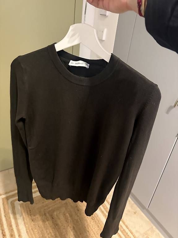 Pulls & Sweat-shirts: Pullover  – D'occasion à Zürich par AJO91