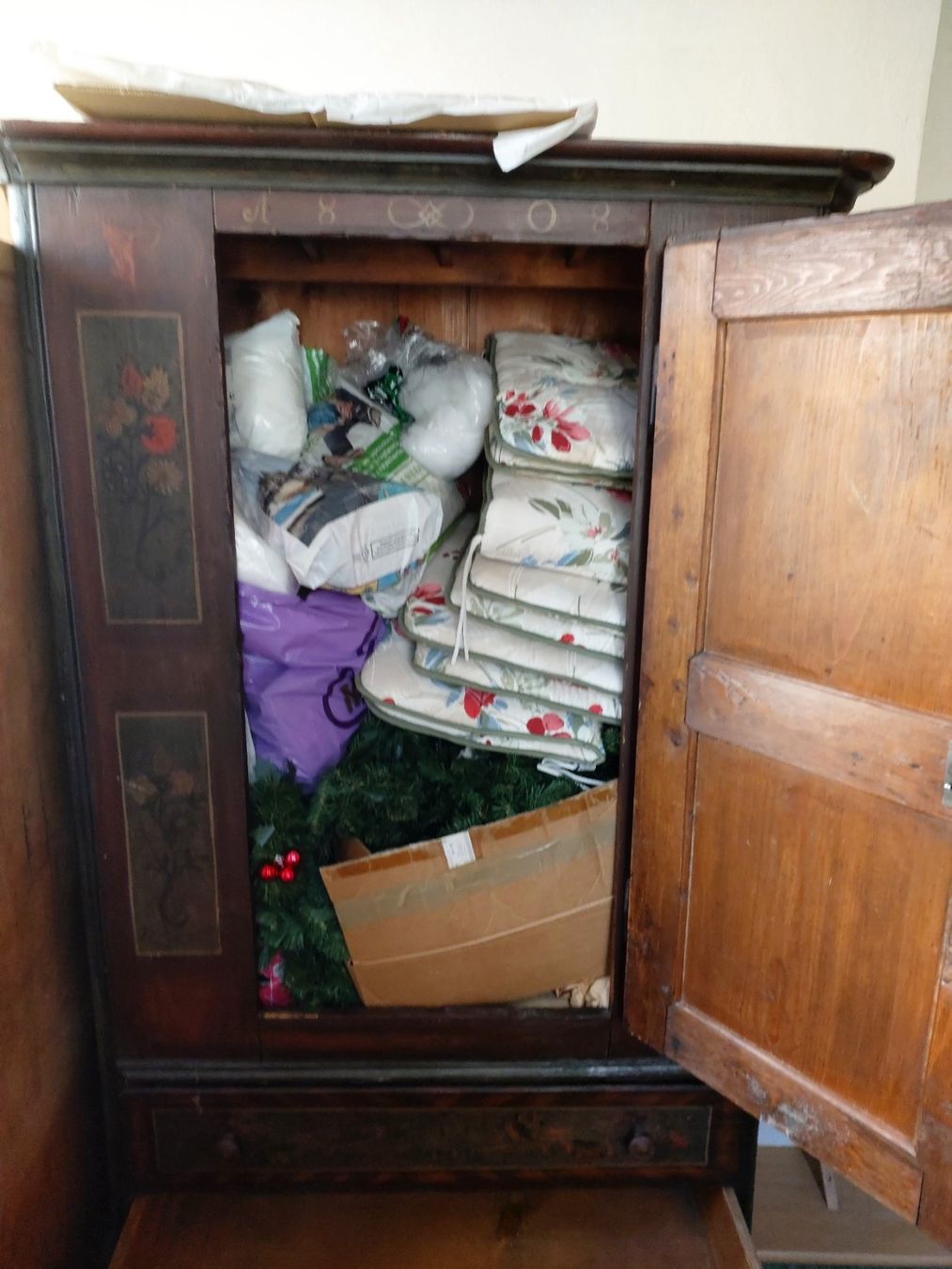 Armadi: Barock Schrank (Originalmalerei) – Usato da Stäfa venduto da MichaelHiu 1