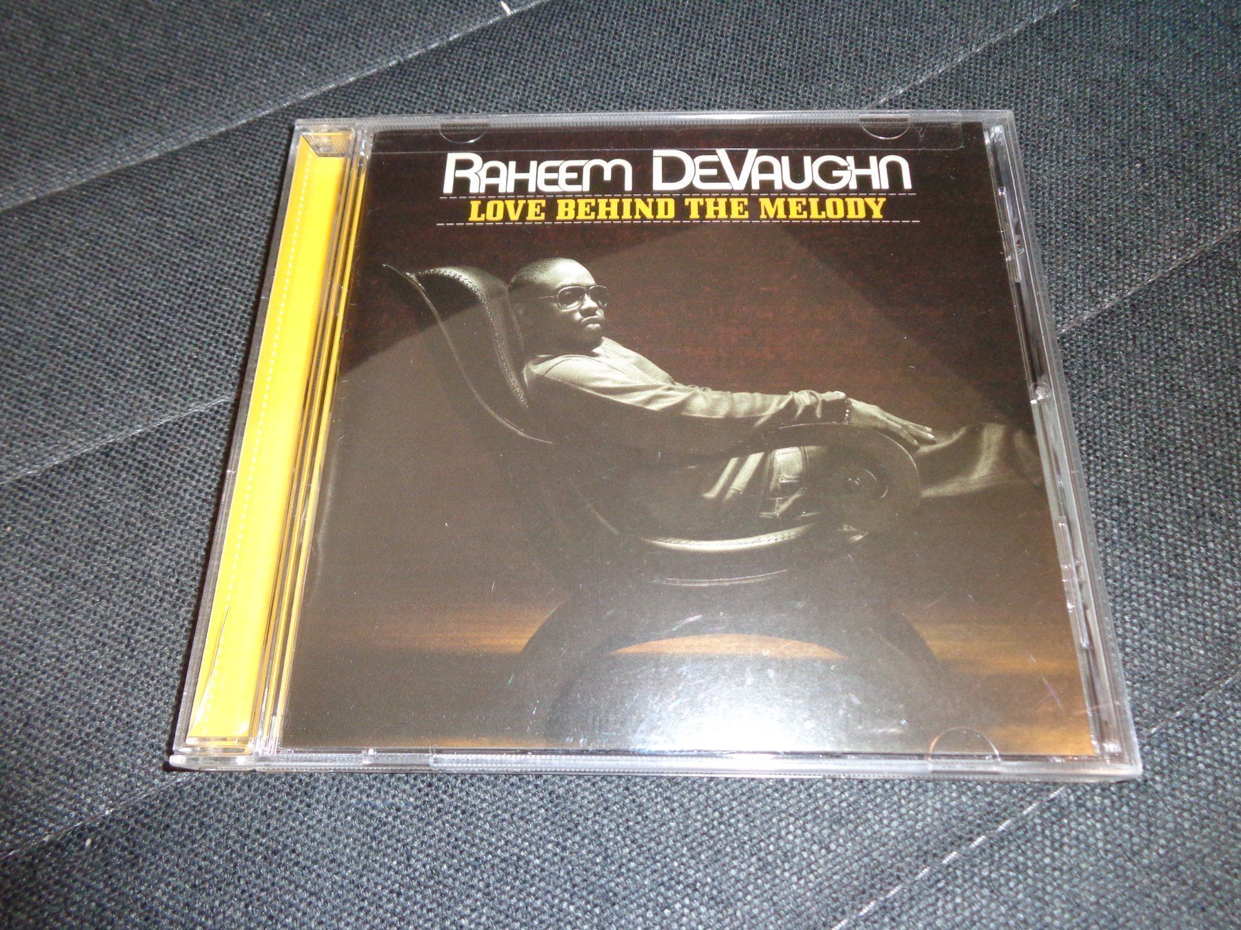 CDs: Raheem Devaughn - Love behind the Melody CD – Gebraucht aus Olten von Disc-Ausverkauf