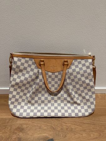 Louis Vuitton Siracusa