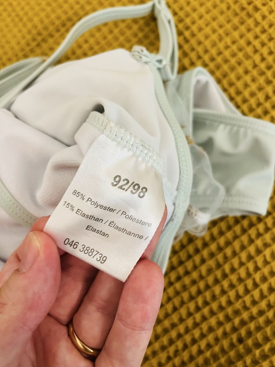 Costumi da bagno & Bikini: Badeanzug Grösse 92/98 Einhorn  – Usato da Chur venduto da kar_rhc7 2