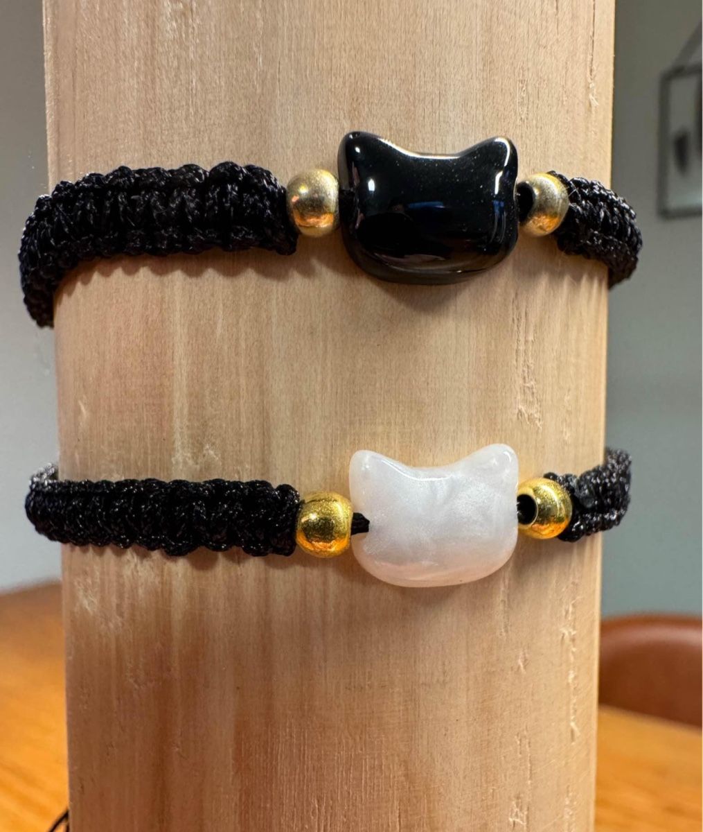 Armbänder & -reifen: 2x Katzen Armband geknüpft – Gebraucht aus Niederbüren von Oetschli 4