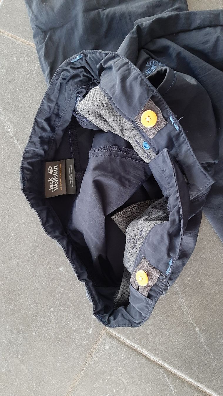 Jack Wolfskin Pantaloni: Jack Wolfskin Wanderhose Grösse 140 – Usato da Dübendorf venduto da Luuuusmeitli12 5