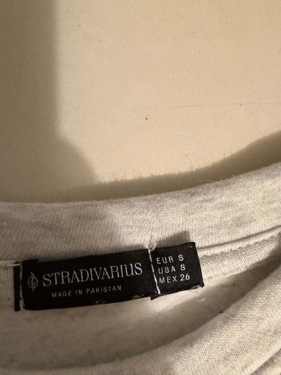Stradivarius Lots de vêtements: Stradivarius Set Pullover und Hose grau Grösse S – Neuf (Voir description) à Luzern par Lorena.haj 1