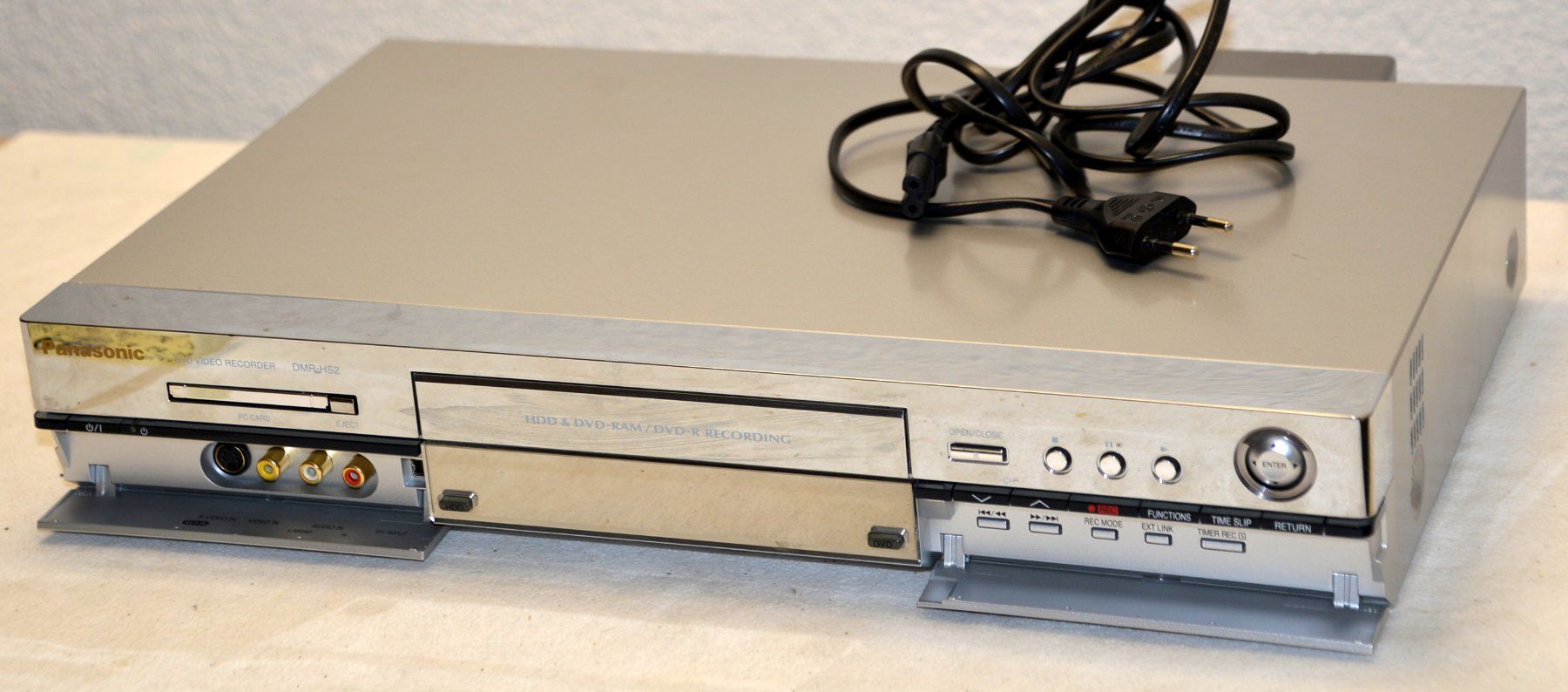 Panasonic Aufnahmegeräte: PANASONIC- DMR-HS2 DVD - Recorder HDD – Gebraucht aus Collonges von arashee 1