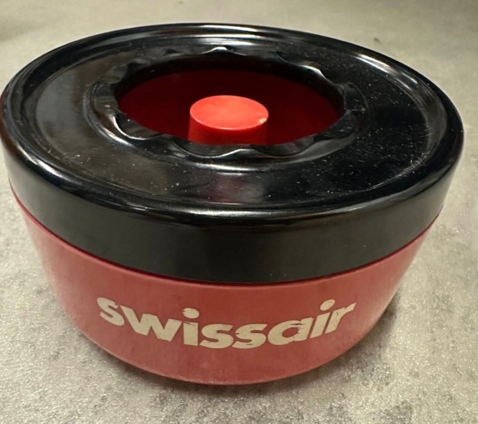 Portacenere: Swissair Aschenbecher – Usato da Domat/Ems venduto da Tango3