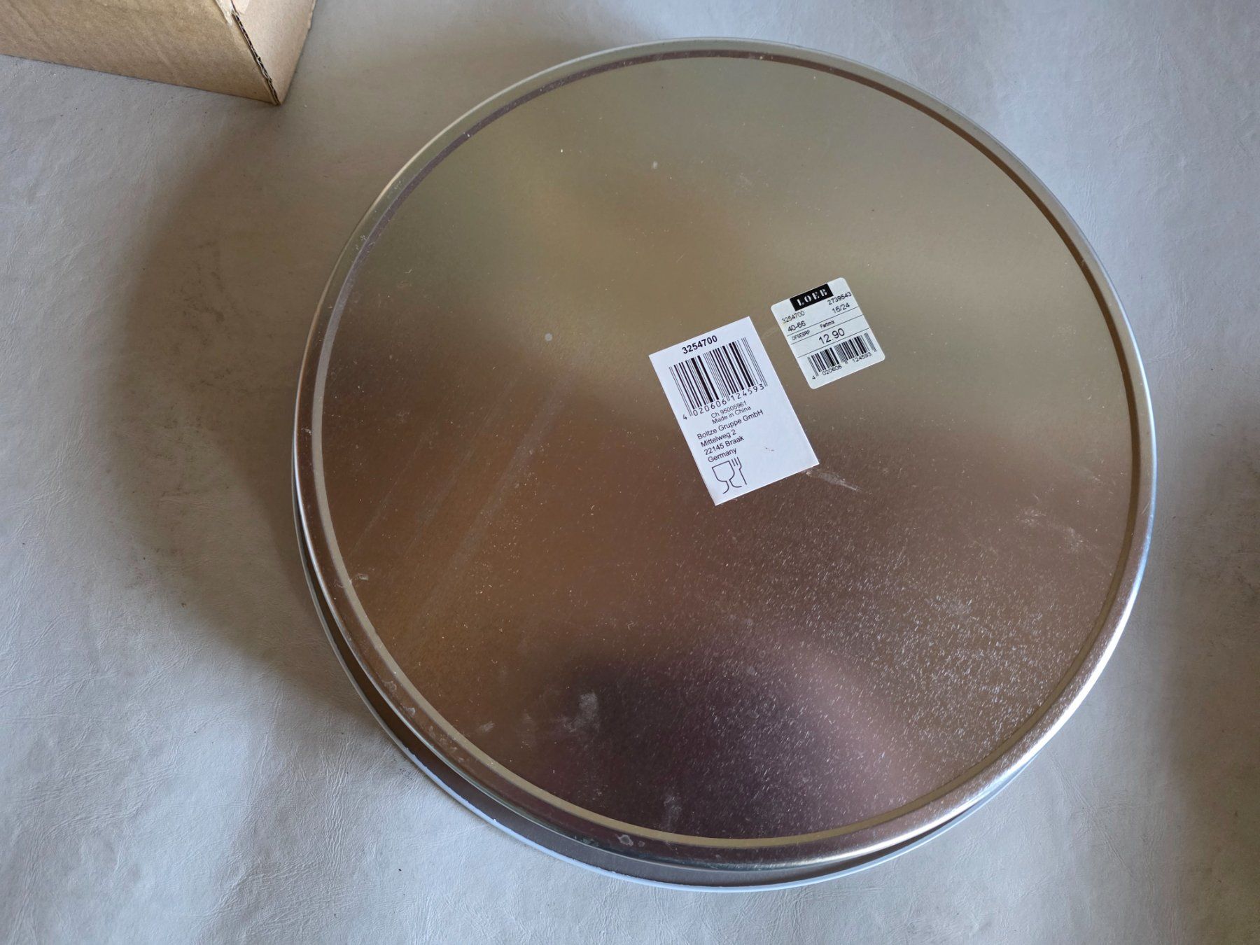 Piatti di portata: Blech Serviertablar Tablet 33 cm – Usato da Walterswil BE venduto da Lonitti 3