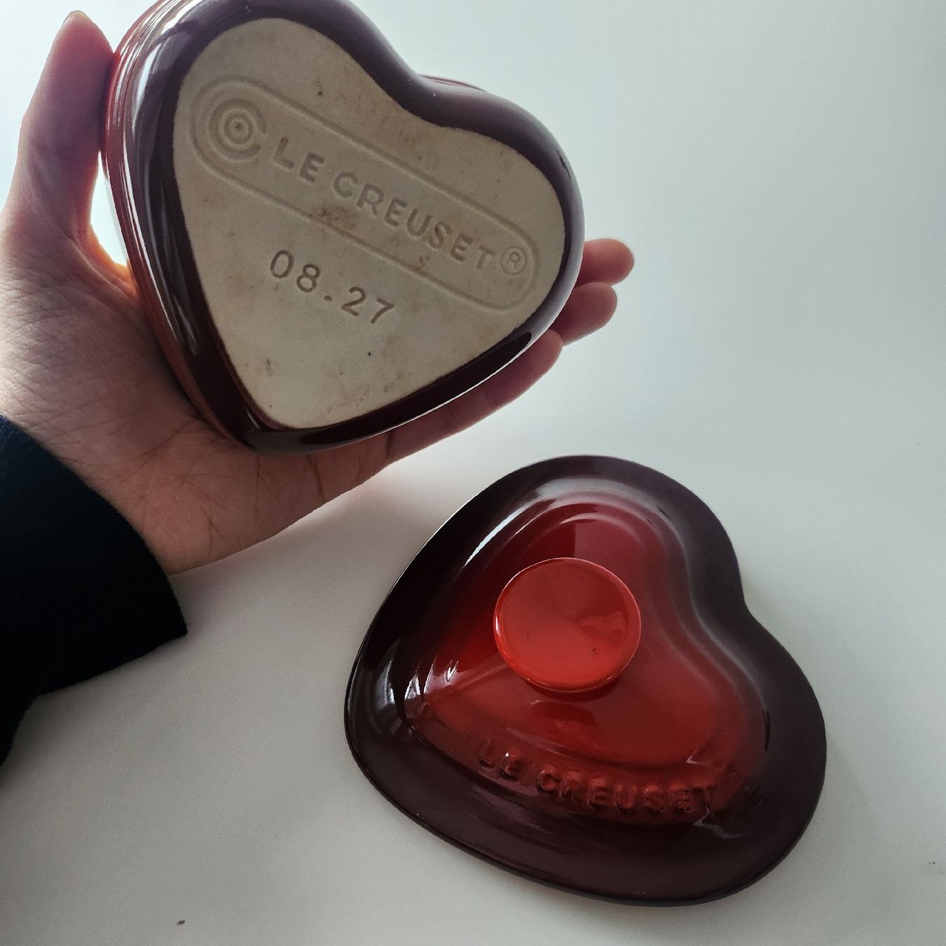 Le Creuset Töpfe: Le Creuset red heart shaped mini cocotte – Gebraucht aus Klingnau von Kikk 2