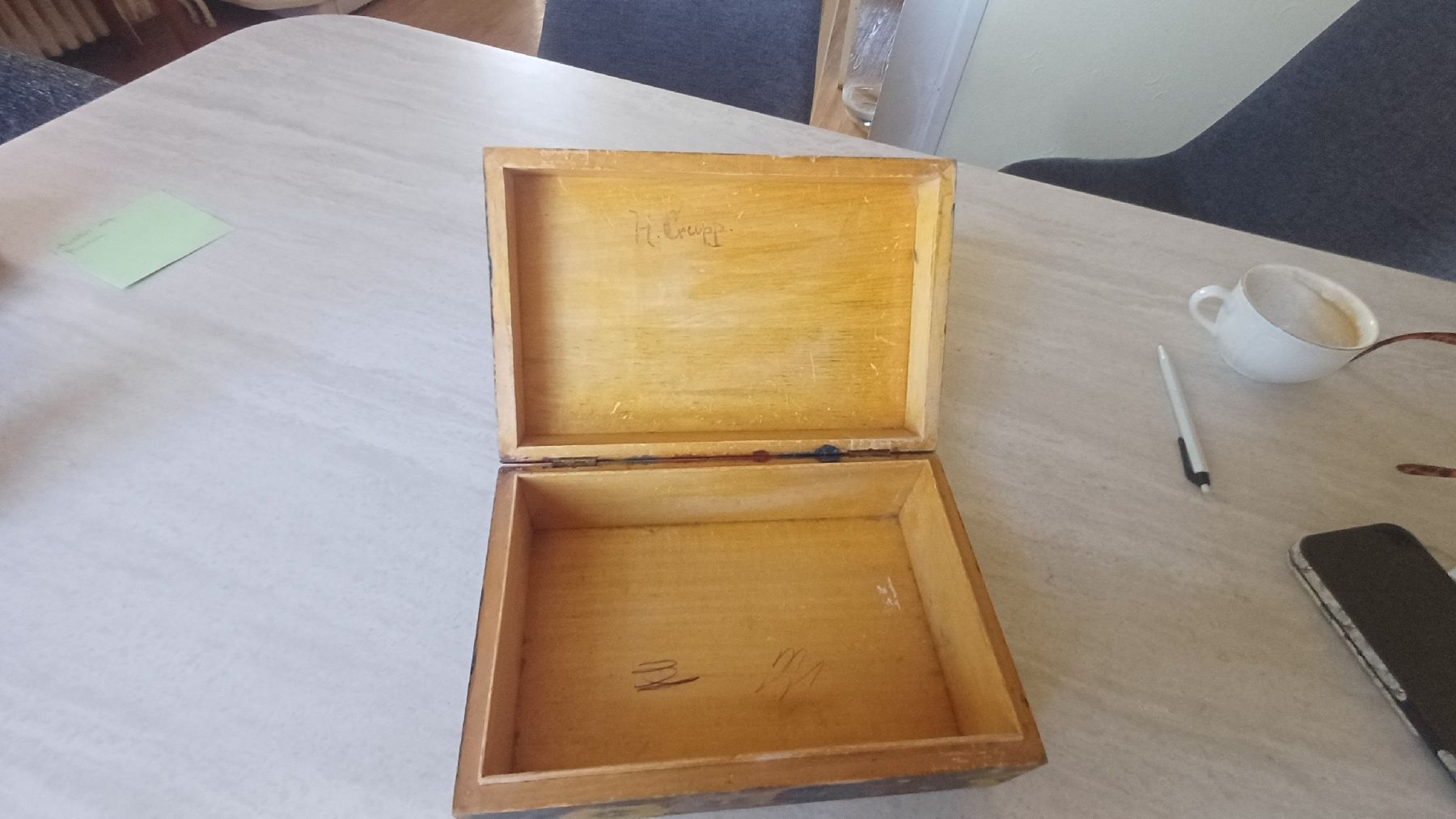 Truhen: Schöne Schatulle Handbemalt  – Gebraucht aus Flawil von Pinkmalibu 3