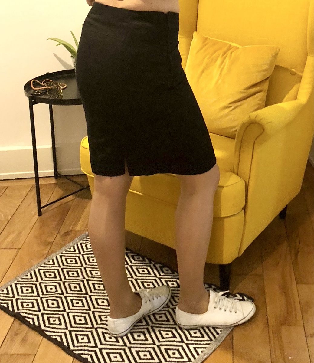 H&M Röcke: Jupe noire classique, Taille 36 – Gebraucht aus Carouge GE von Emilynette 1