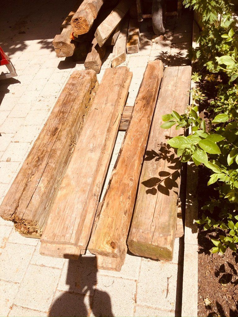 Articoli in legno: 30 Laufmeter Altholzbalken, ca. 250 jährig – Usato da Haslen GL venduto da Willi17 1