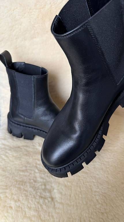 Scarpe da donna: Copenhagen studios Plateu  40 – Usato da Zürich venduto da mar_x8fk 1