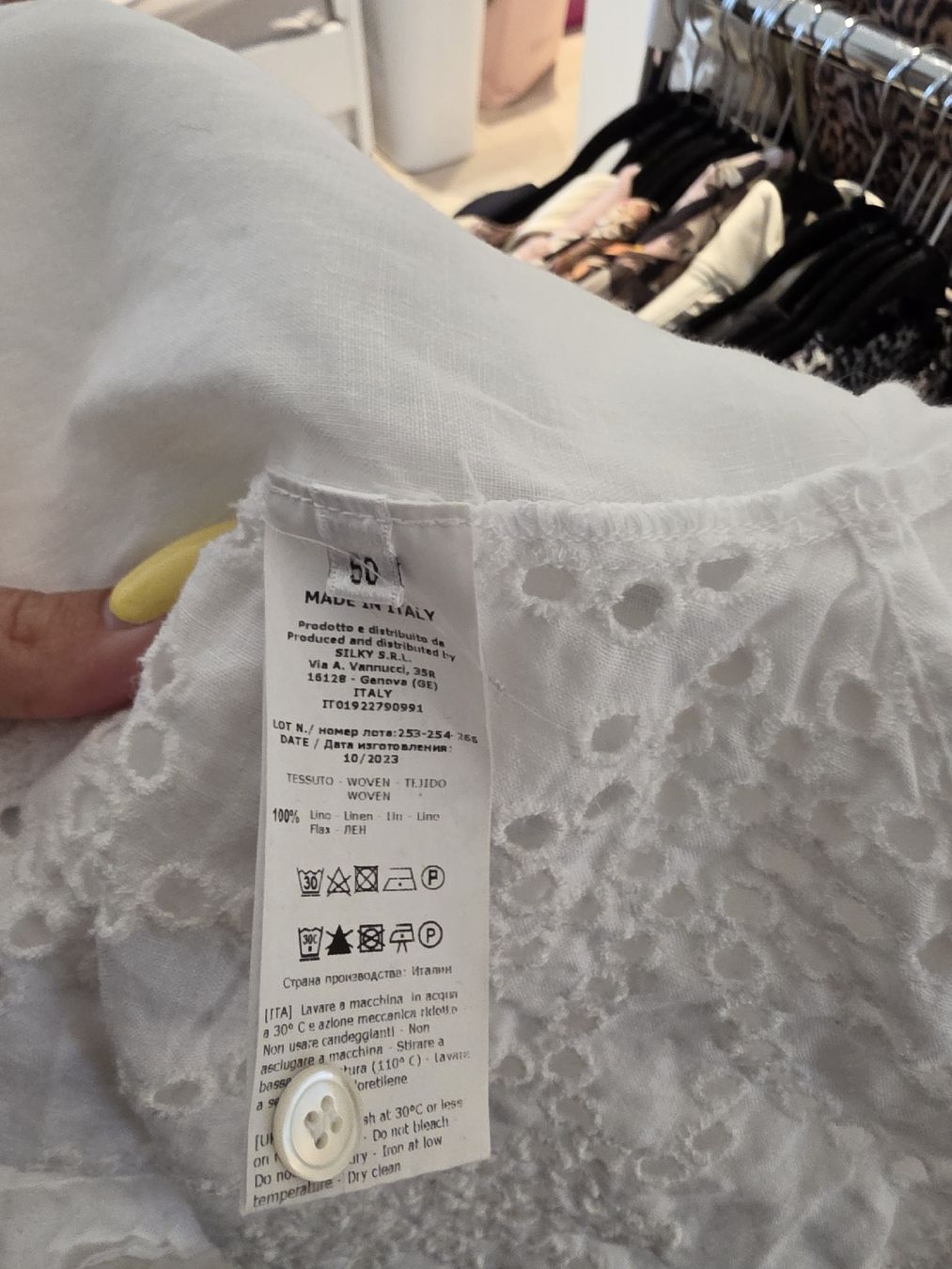 Rosso35 Camicette: Rosso35 Bluse weiss – Nuovo (secondo la descrizione) da Berg TG venduto da lisboa.sky 2