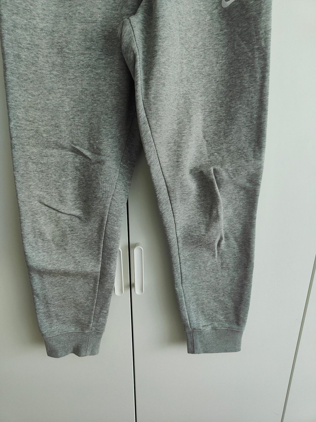 Nike Pantaloni: Nike Joggers -  Grösse XS – Usato da Rickenbach b. Wil venduto da VeryLovelyThings 1