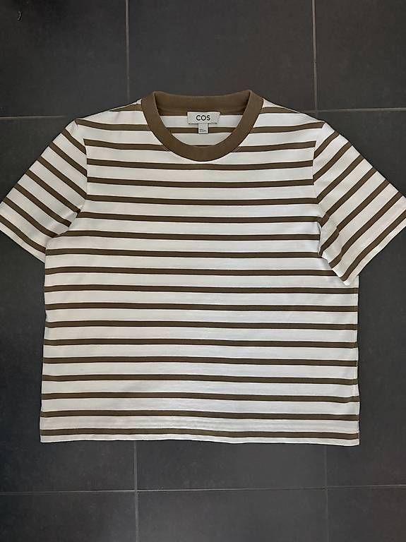 Cos T-shirt: COS T-Shirt Gr. M – Usato da Luzern venduto da Feliz 1