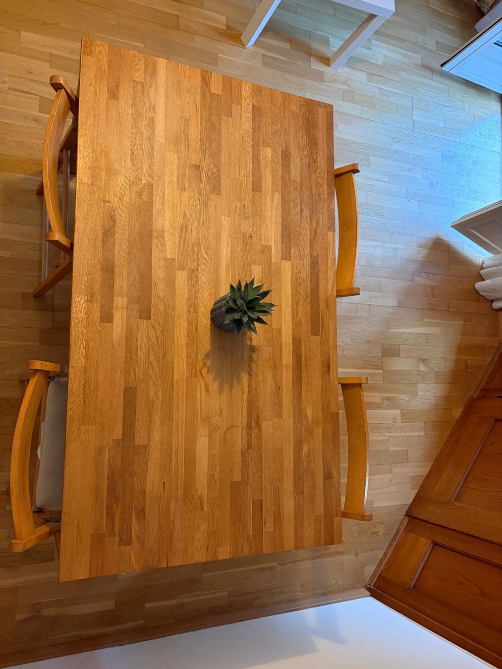 Tische: Holztisch – Gebraucht aus Zürich von noa_8tj5 3