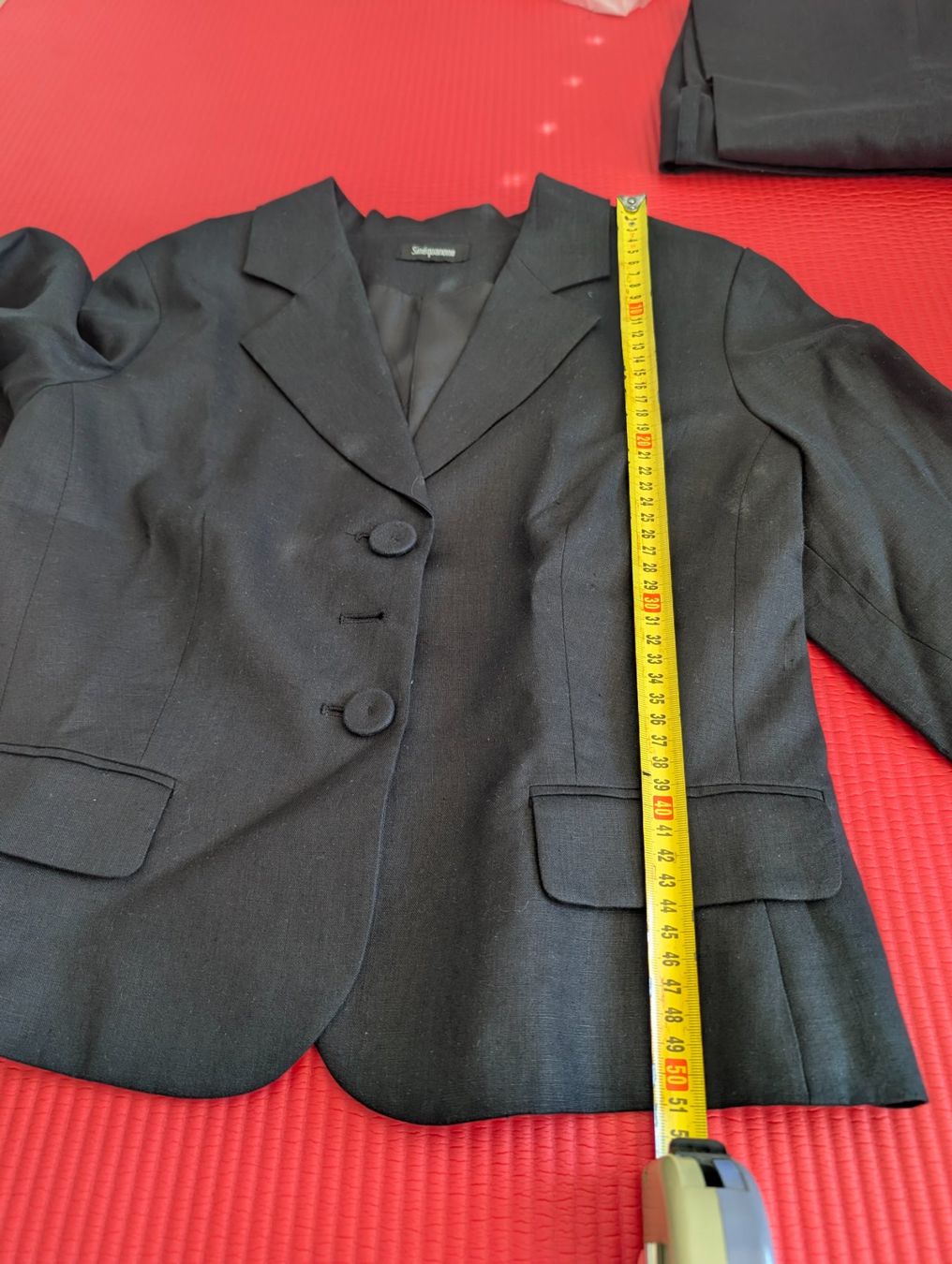 Completi & Tailleur: Sinéquanone Damen Leinen Anzug – Usato da Untersiggenthal venduto da Skala 6