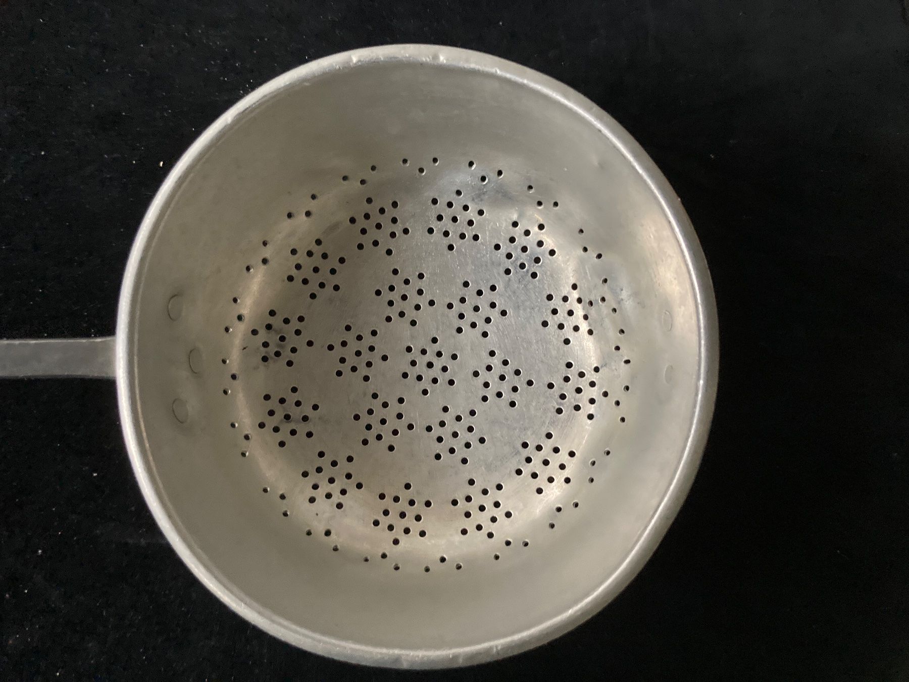 Elettrodomestici da cucina: Grosses Aluminium - Sieb – Usato da Zürich venduto da Chaeffeler 1