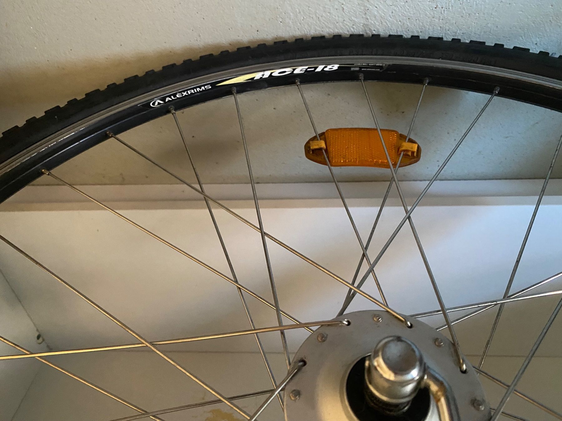 Shimano Pezzi di ricambio: Laufrad 28“ – Usato da Heimberg venduto da Highlandpc 1