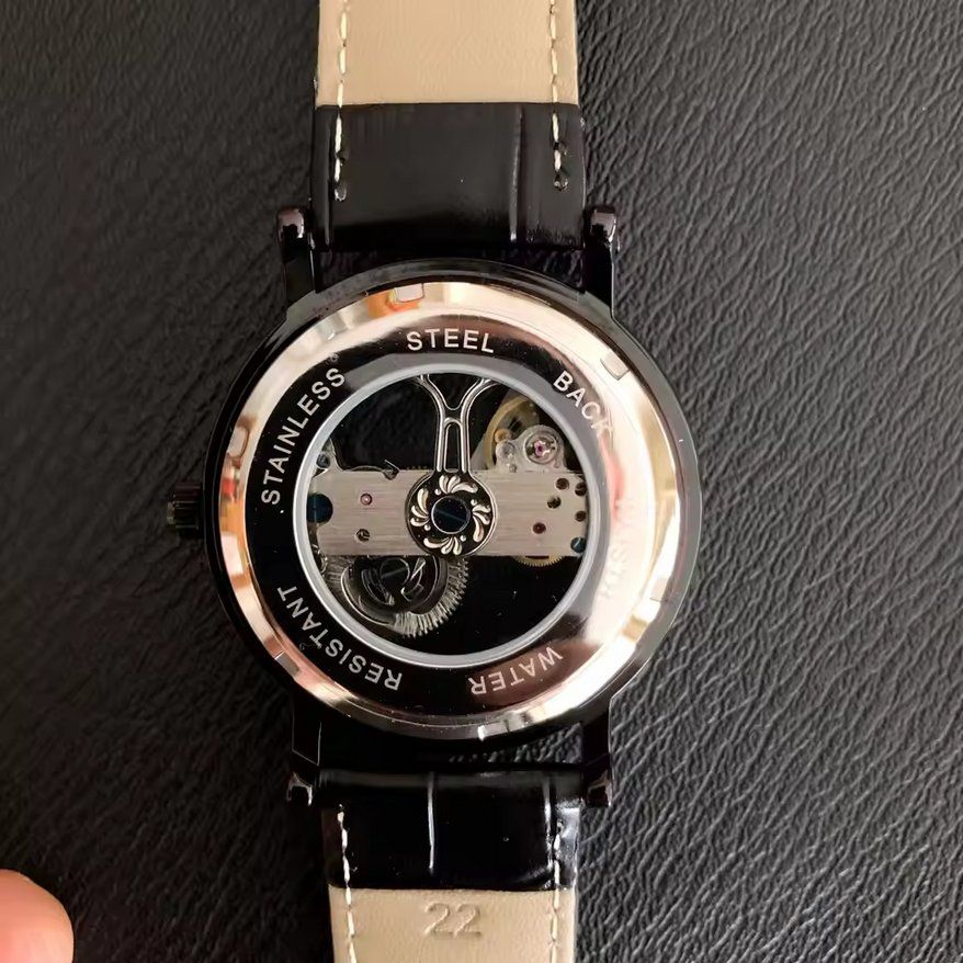 Uhren: Automatikuhr mit hohlem Gehäuse schwarzem Armband – Neu und originalverpackt aus Lausanne von WATCH-WORLD 1