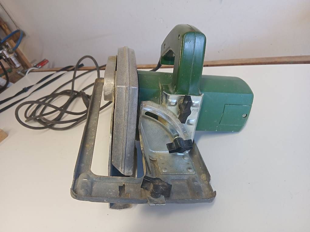 Bosch Seghe: Handkreissäge BOSCH P3000 – Usato da Aarwangen venduto da Tobias8000 1