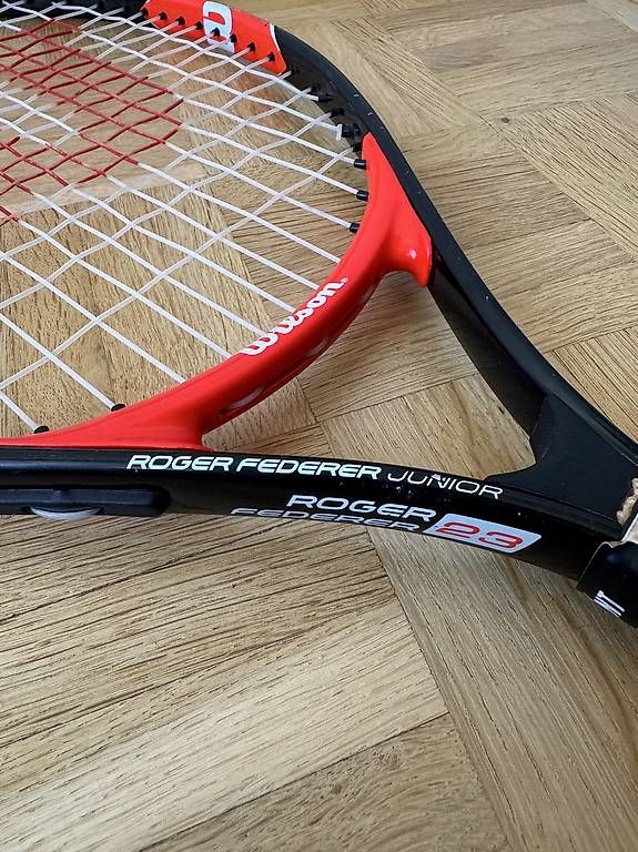 Wilson Racchette: Wilson Kinder Tennisschläger 23 Roger Federer – Usato da Schliern b. Köniz venduto da adirochs 1