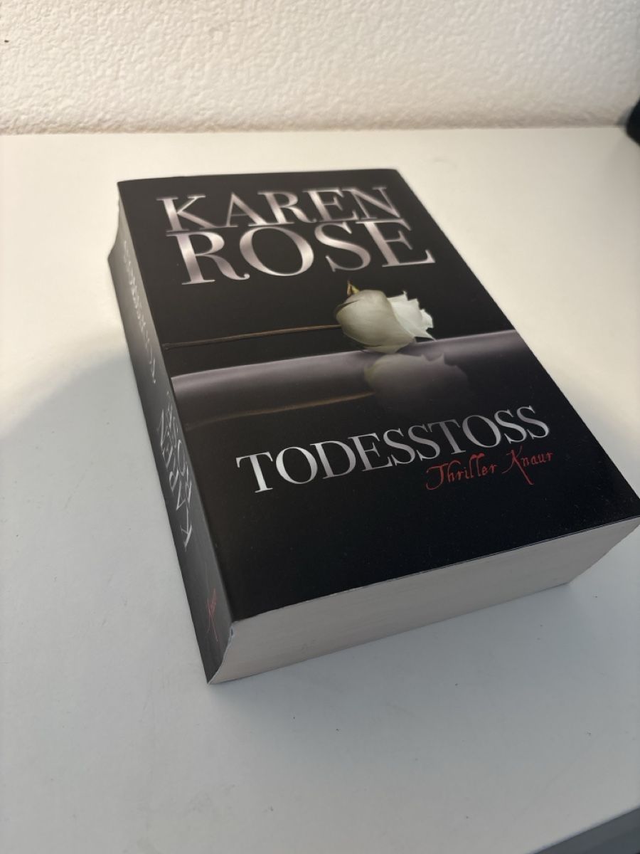 Bücher: Karen Rose - Todesstoss, gebraucht – Gebraucht aus Adliswil von ninotschka7 2