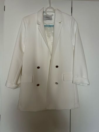 Blazer/Jacke Stradivarius weiss Grösse XS