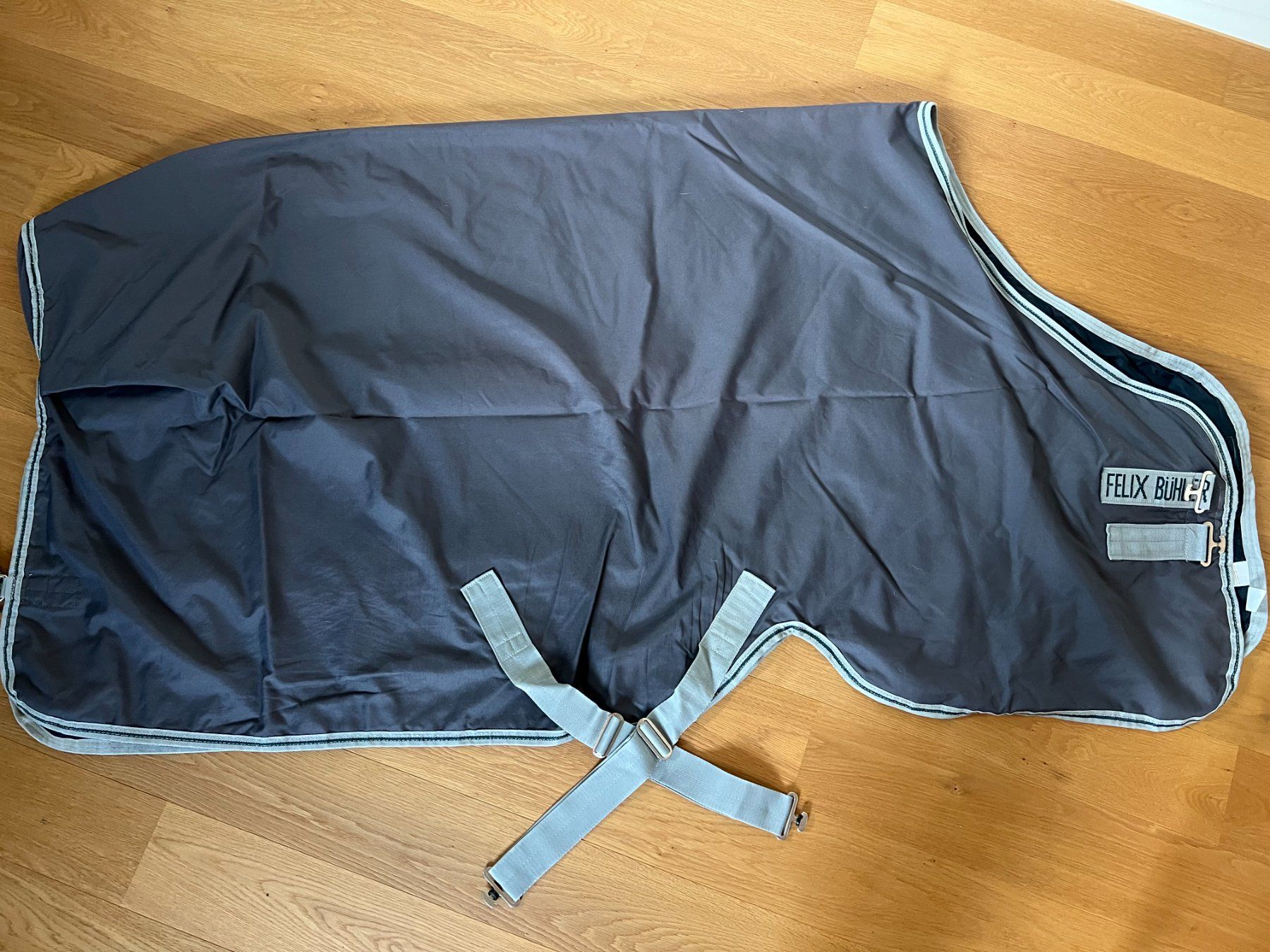 Felix Bühler Coperte: Decke Fleece Lined – Usato da Ettiswil venduto da Ursi33