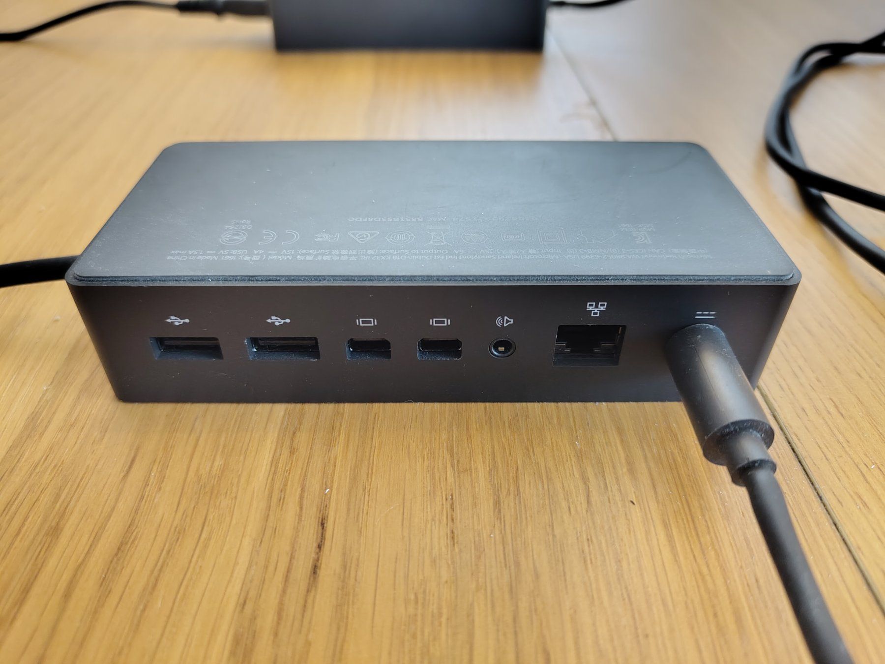 Microsoft Docking station: Microsoft Surface Dock inkl. Netzteil – D'occasion à Wiesendangen par JohnDoe 5