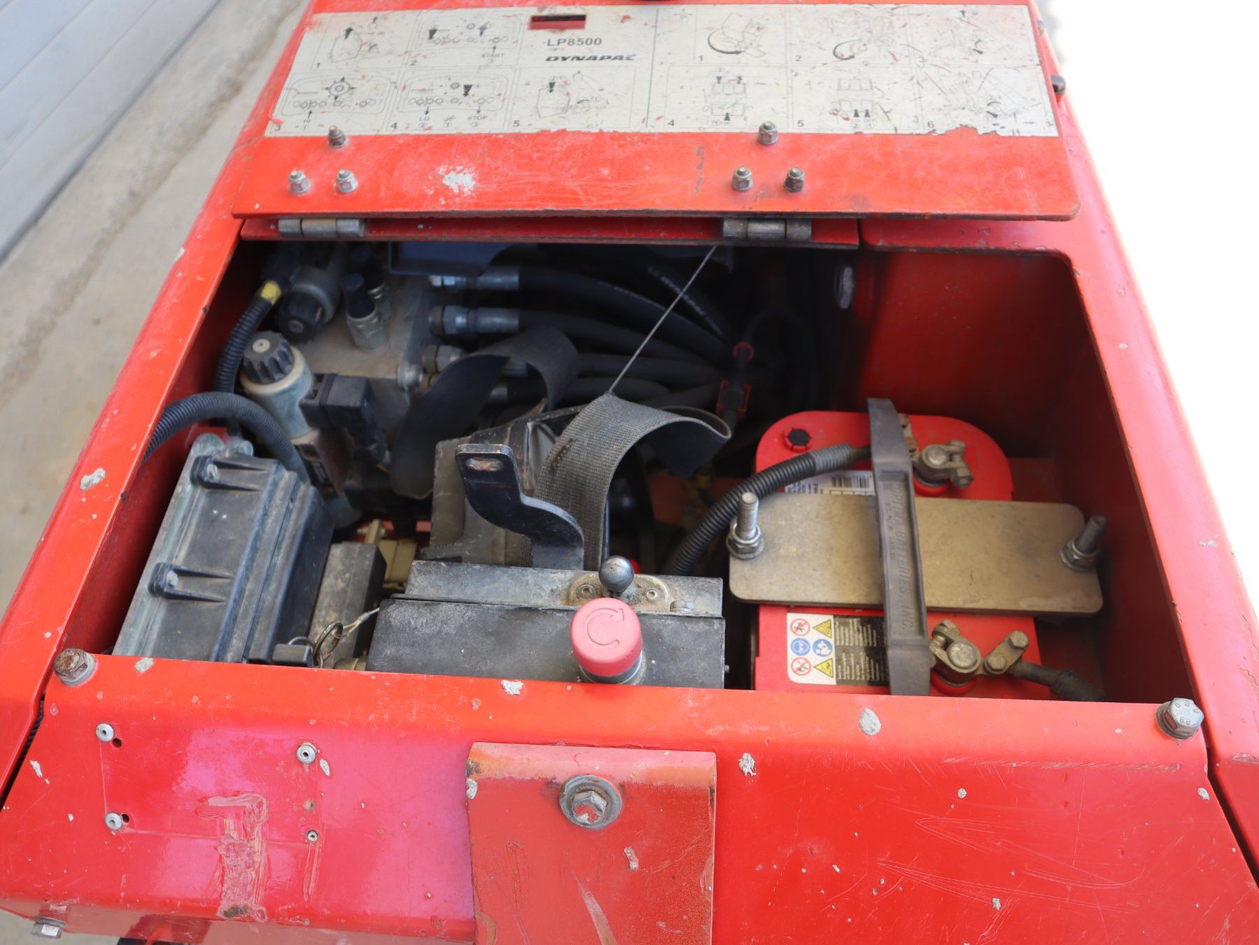 Tutte le macchine: Dynapac LP 8500 Grabenwalze – Usato da Hasle LU venduto da Arag08 8