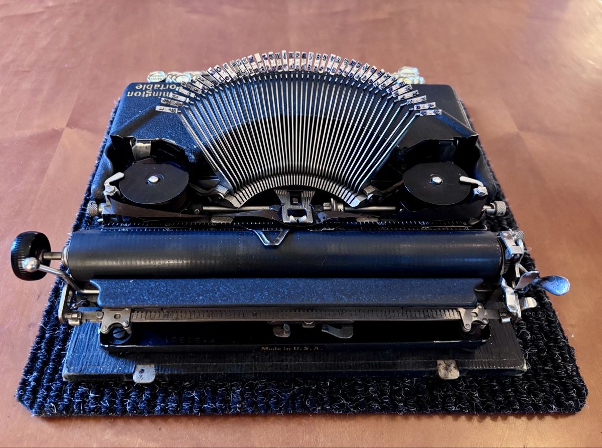 Remington Macchine da scrivere: Remington Portable 2 (1929) – Usato da Lausanne venduto da stephenfab4 3