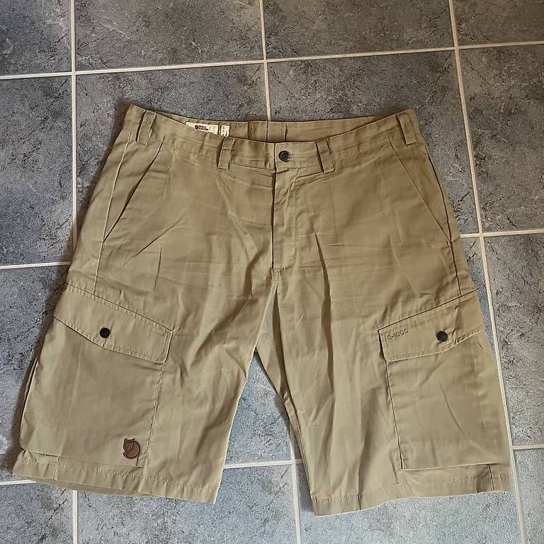 Pantaloni: Fjallraven Shorts hellbraun Grösse 54 – Usato da Kloten venduto da giu_h9nm