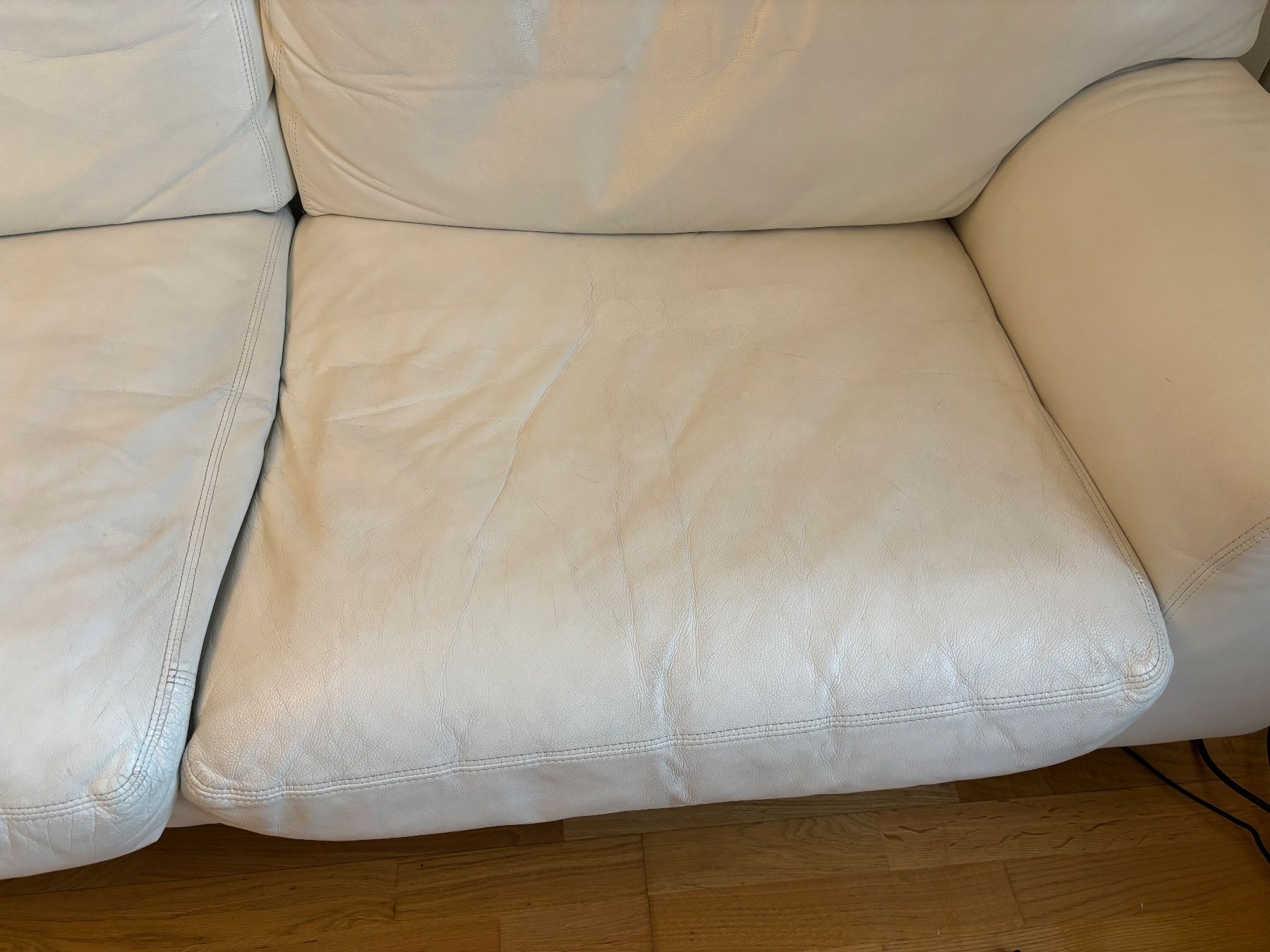 Divani: Gemütliches Ledersofa – Usato da Thun venduto da Carla-Mir 4