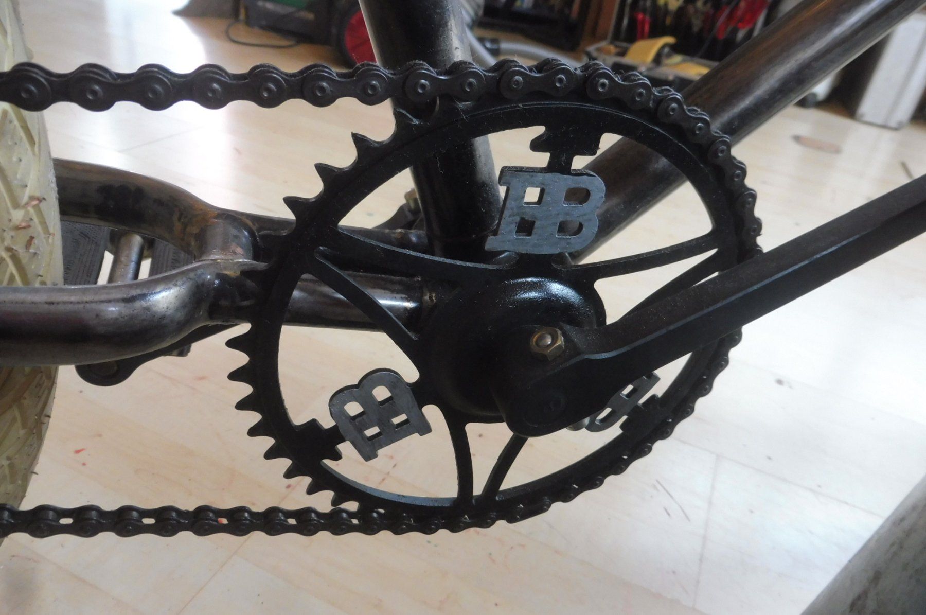 Vélos: Oldtimer Velo mit weissen Reifen – D'occasion à Maschwanden par struppiundtim 4