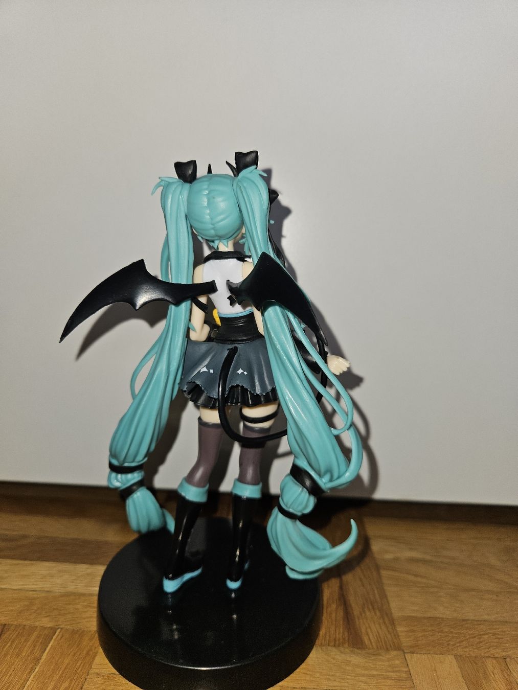 Figuren: Hatsune Miku – Devil Ver. Figur – Neu (gemäss Beschreibung) aus Bern von ves_2vjv 2