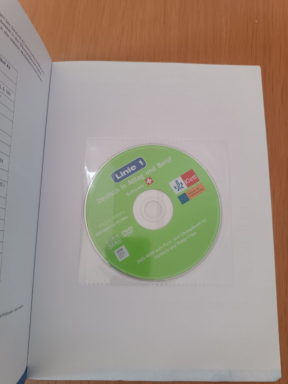 Libri: Linie 1 Schweiz A2 Deutsch Buch & CD-ROM Klett – Usato da Zürich venduto da mil_7w6s 1