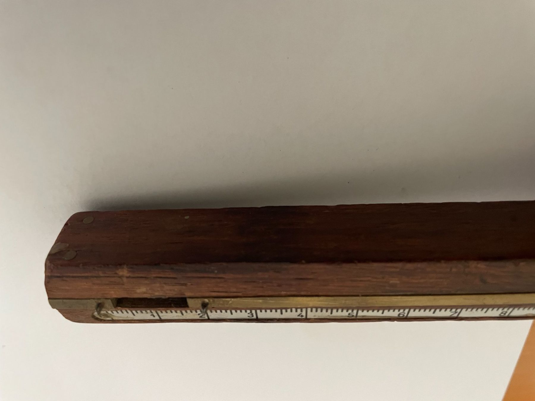 Tutti gli attrezzi: ALTES STREICHMASS - HOLZ UND MESSING – Usato da Uhwiesen venduto da Uhwiesen 1