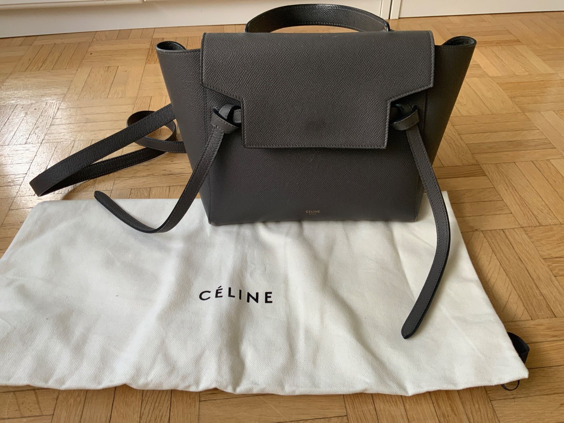 Celine Borse da donna: CELINE  Belt Bag  Mini DAMEN TASCHE – Usato da Zollikerberg venduto da Vip-outlet 1